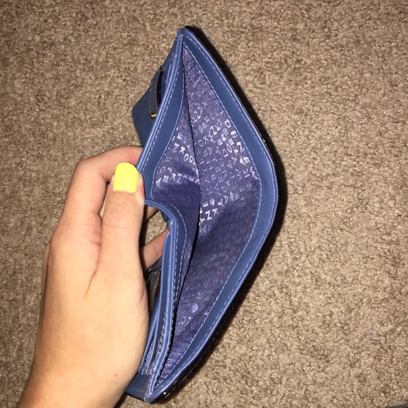 Kate Spade Wallet - Picture 4 of 8